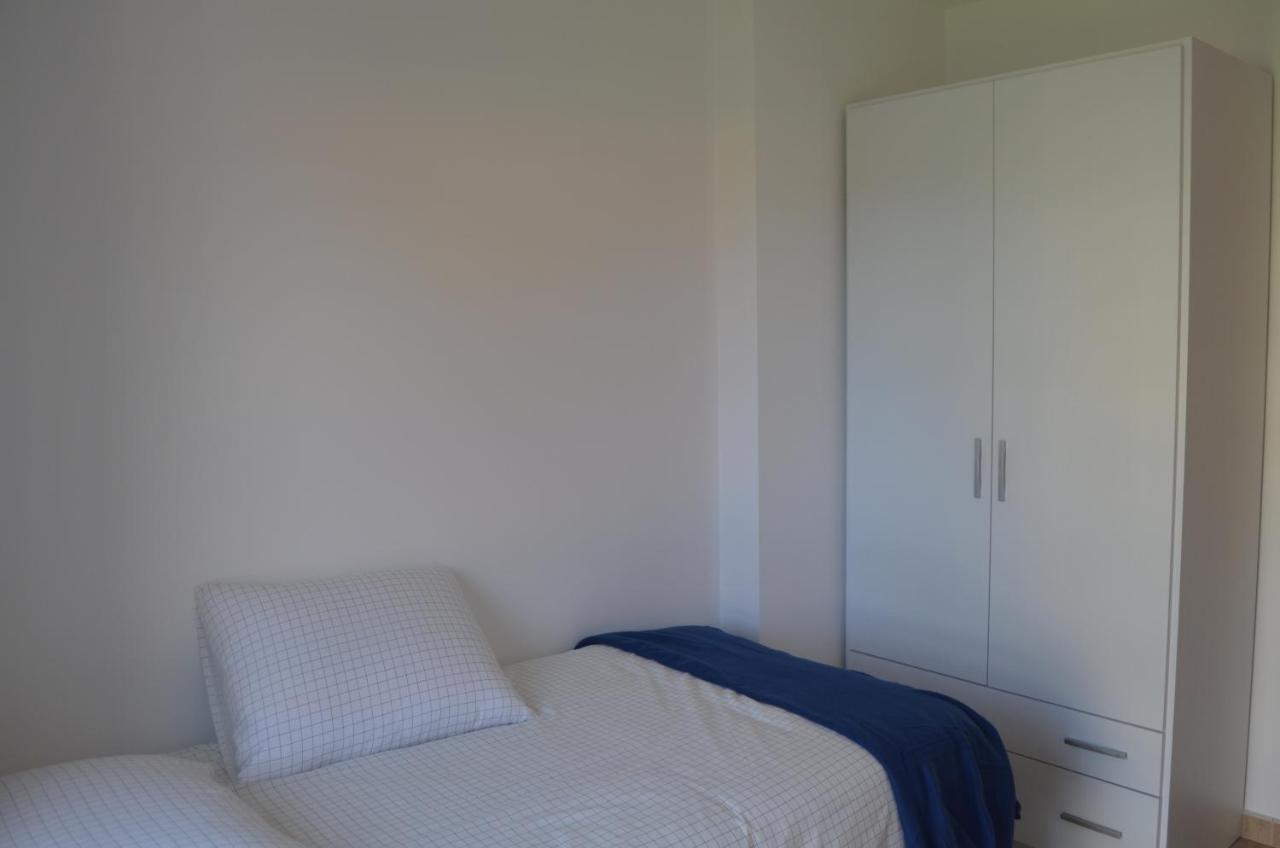 Precioso Apartamento Con Garaje En Ares. Luaran gambar