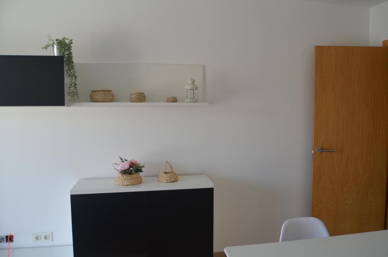 Precioso Apartamento Con Garaje En Ares. Luaran gambar